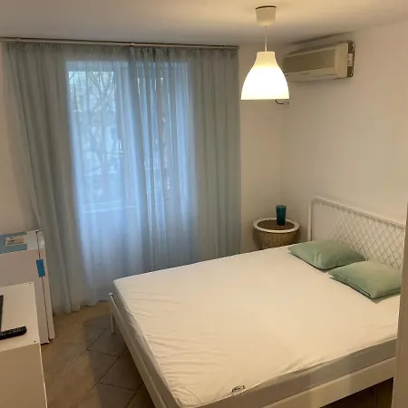Apartment Pria Neptun